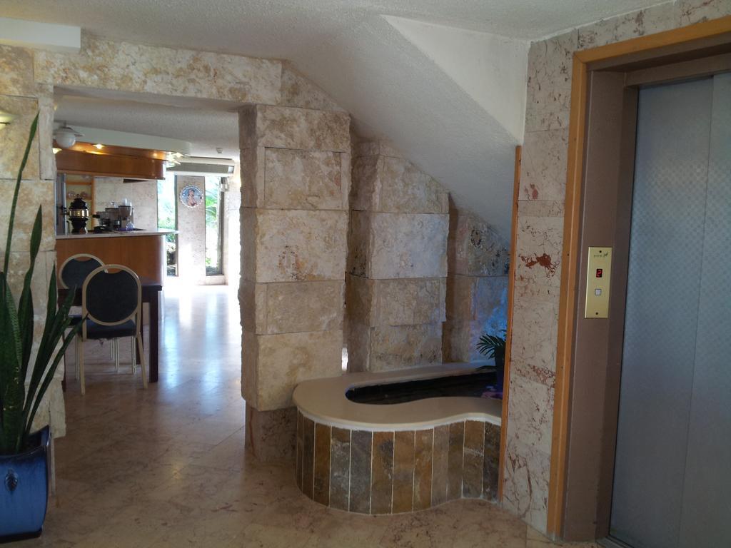 Marom Residence Romema Haifa Exteriör bild